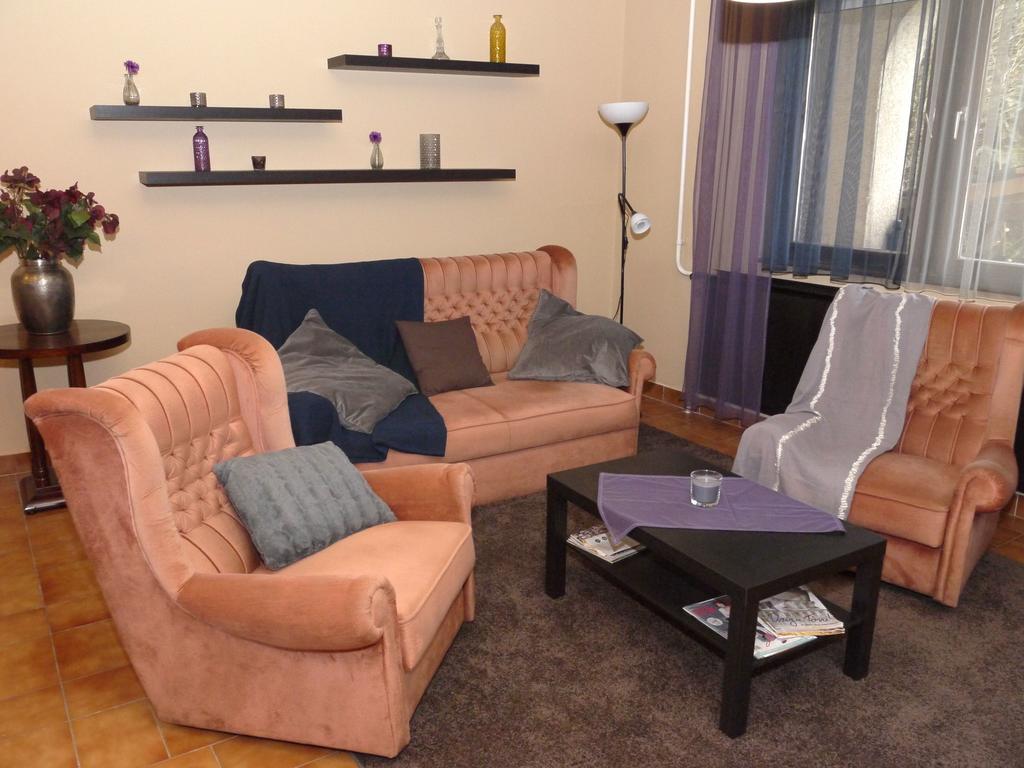 Ipoly Party-Haz Otel Balassagyarmat Dış mekan fotoğraf